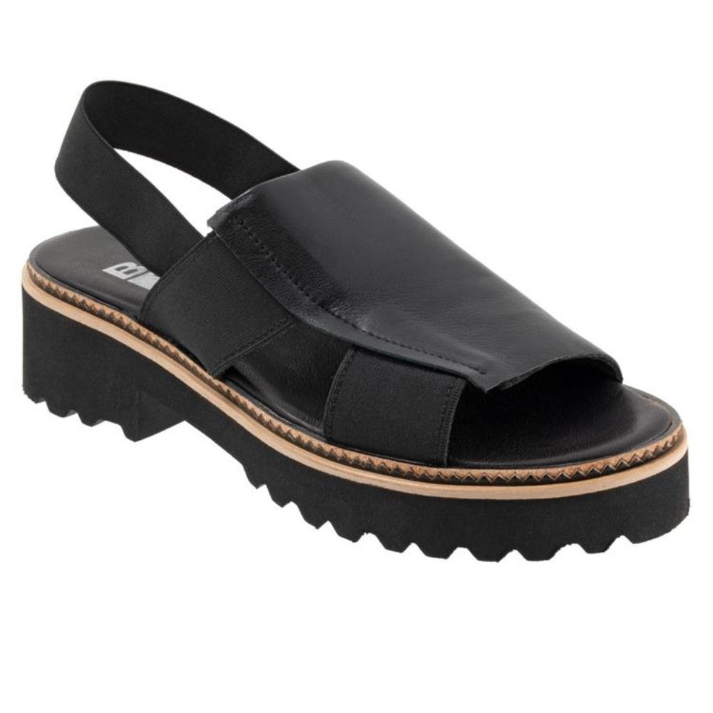 Bueno Amy women's sandal sz 38 black.  Worn just 5-6 times.